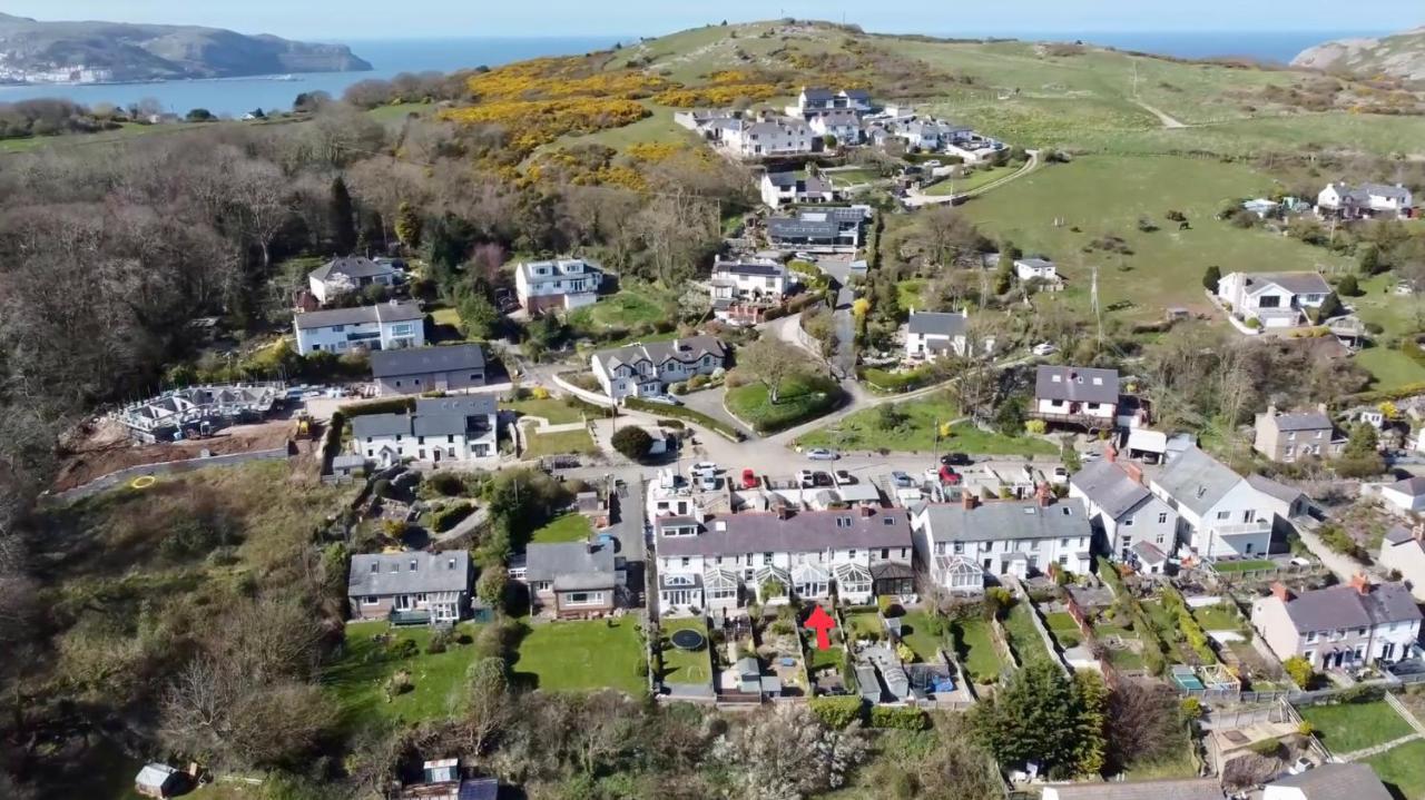 Villa Llandudno Boutique Style Seaside Retreat With Stunning Views Rhôs-on-Sea Esterno foto