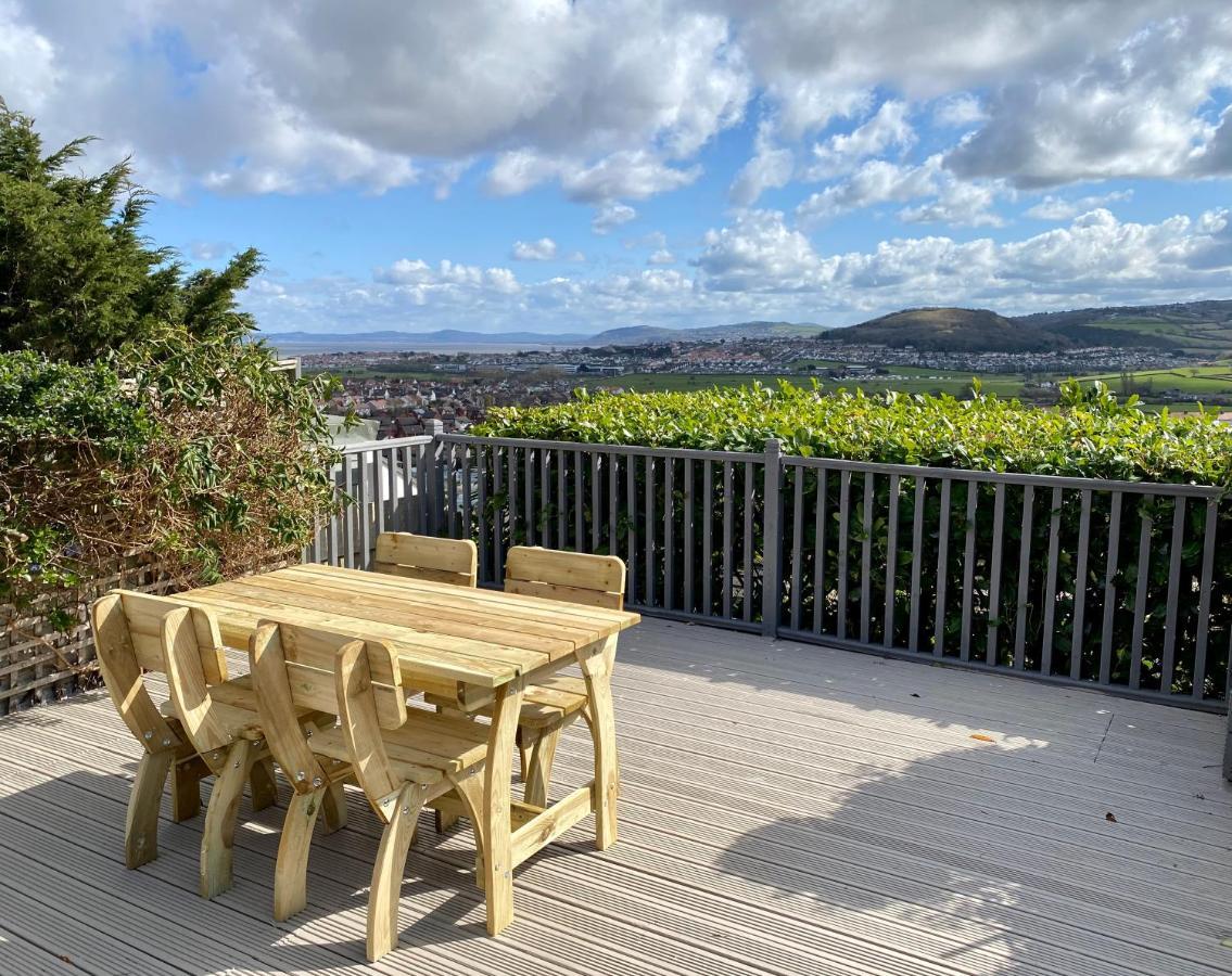 Villa Llandudno Boutique Style Seaside Retreat With Stunning Views Rhôs-on-Sea Esterno foto
